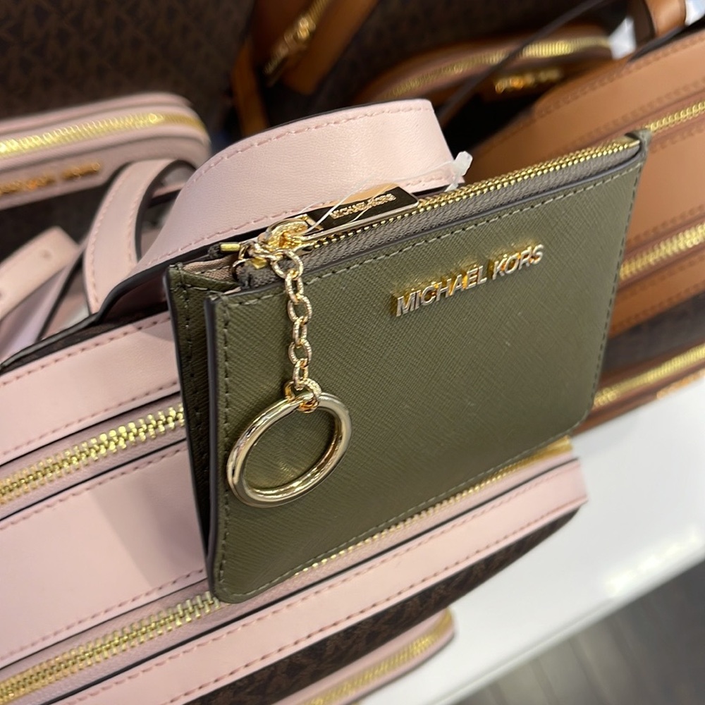 MICHAEL KORS SMALL TOP ZIP COINPOUCH WITH ID KEYCHAIN CARDHOLDER WALLET 
 OLIVE - Picture 13 of 16